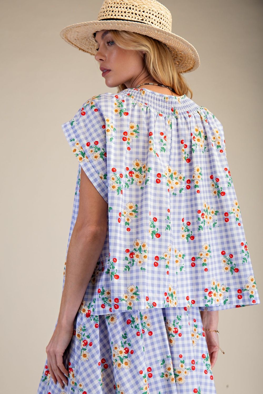 Coming Up Daisies Top